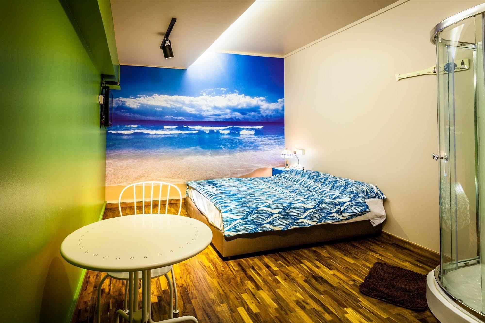 Reddoorz Hostel @ Kallang Mrt Singapore Exteriör bild