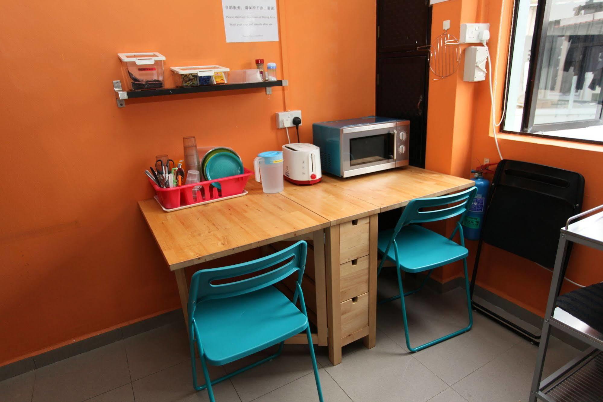 Reddoorz Hostel @ Kallang Mrt Singapore Exteriör bild